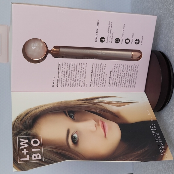 Luxe+Willow Bio Phoenix Rose Quartz Vibrating Facial Massager - Picture 12 of 16